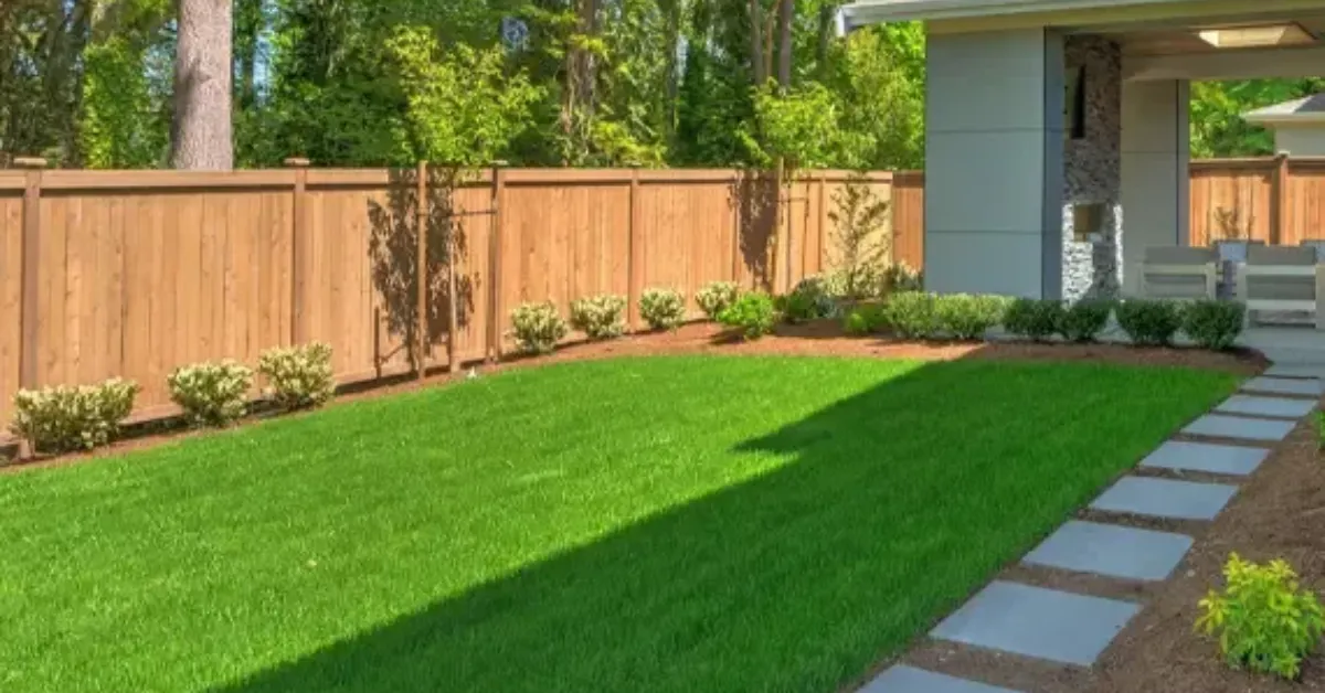GREENHOUSE LANDSCAPING & MAINTENANCE INC logo
