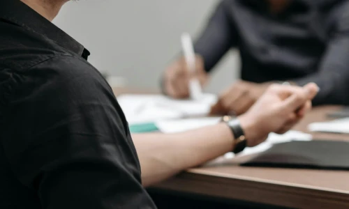 ¿Una agencia me puede encontrar trabajo permanente?
