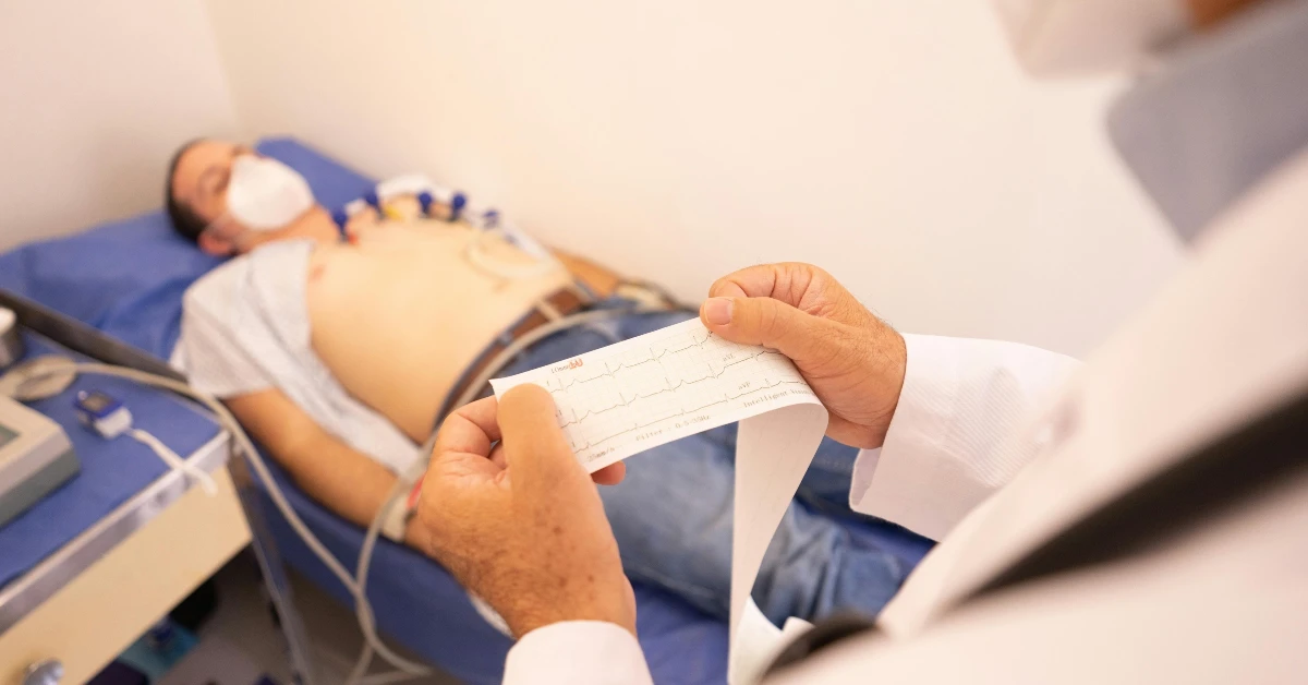¿Qué es un electrocardiograma (ECG o EKG)?