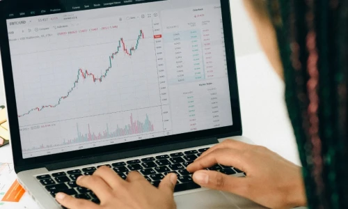 ¿Pueden subirme la renta de una casa en California?