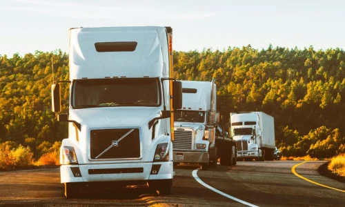 Seguros para troqueros: protección esencial en la carretera