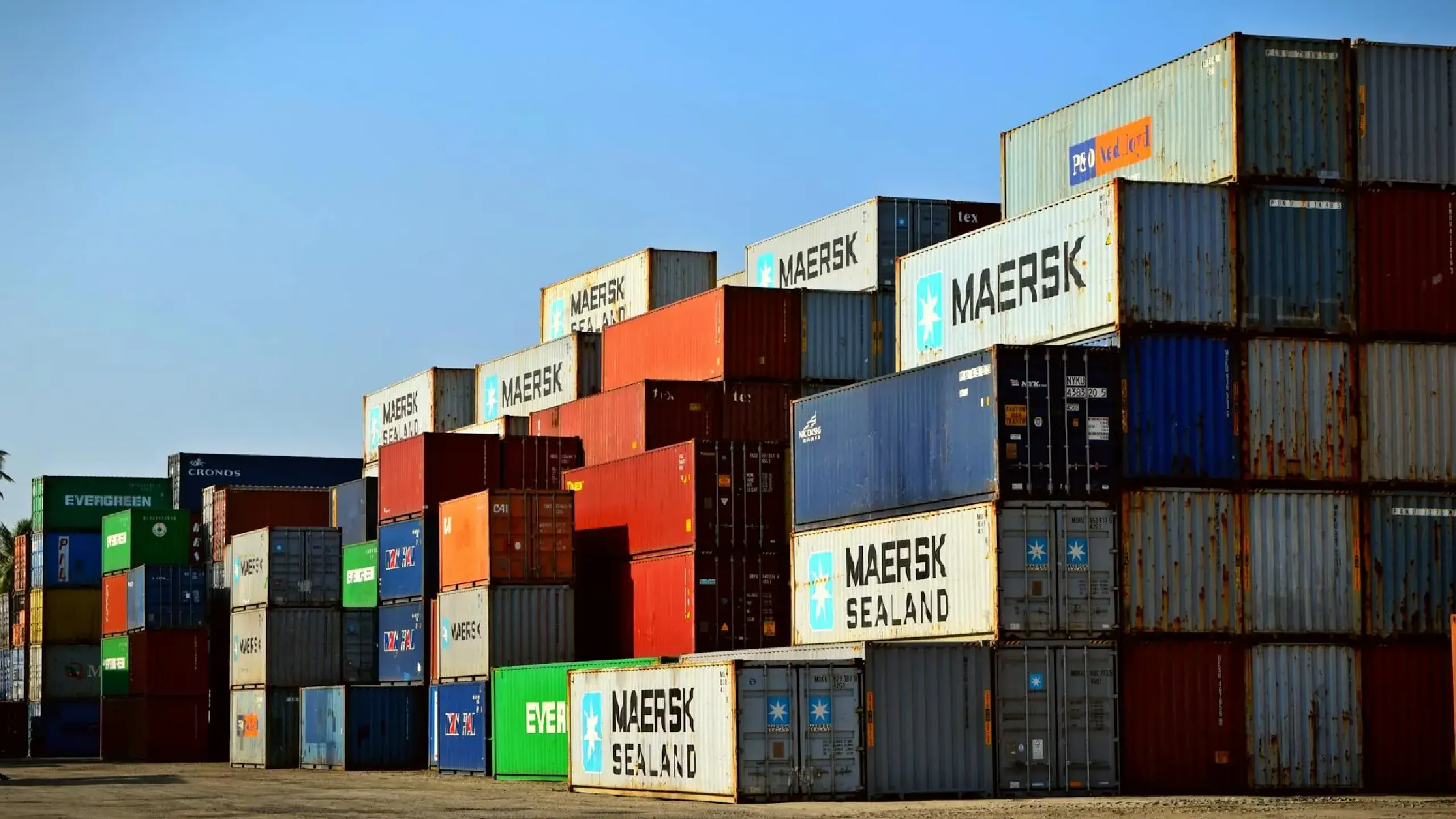 Importancia de los contenedores Roll-Off en industrias