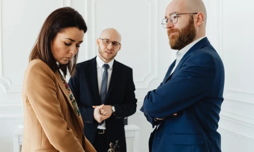 ¿Puedo divorciarme sin abogado?