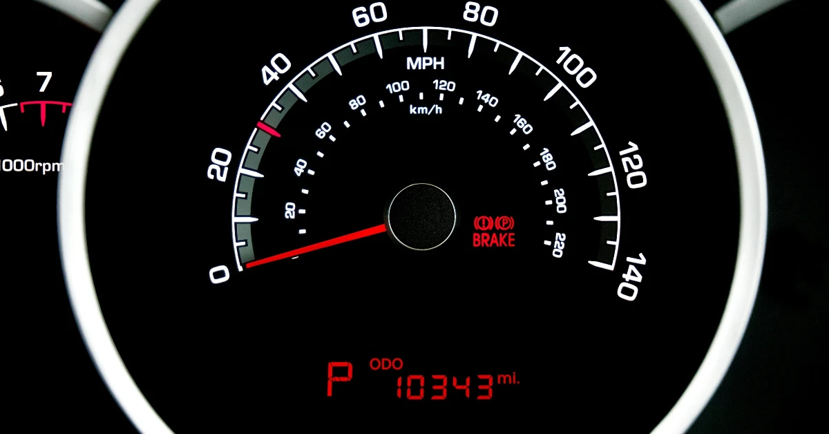 ¿Qué tanto influye el kilometraje en un auto usado?