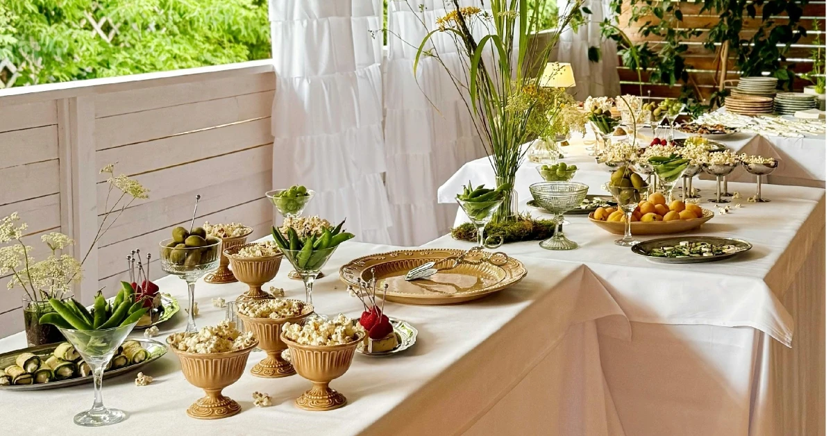 How to Decorate a Party for Autumn