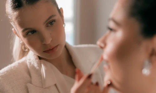 What Makeup Should You Wear for a Wedding?
