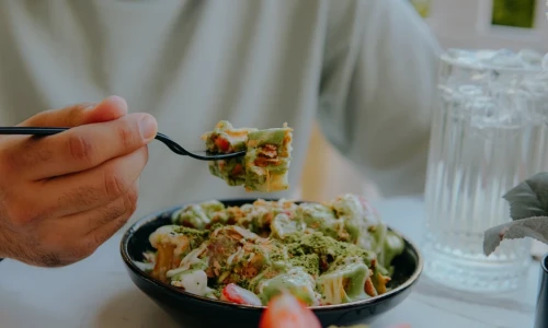 What Foods Are Not Recommended Before Bed?