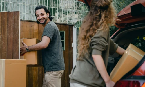 Cuántas personas necesito para una mudanza