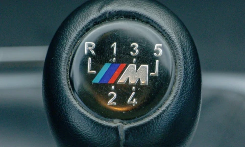 Pros and Cons of Manual Transmission