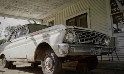 ¿Qué gastos le ocasiona tener un auto chatarra en su propiedad?