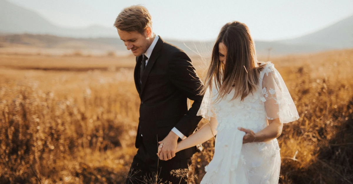 Why Autumn is the Perfect Season for Your Wedding