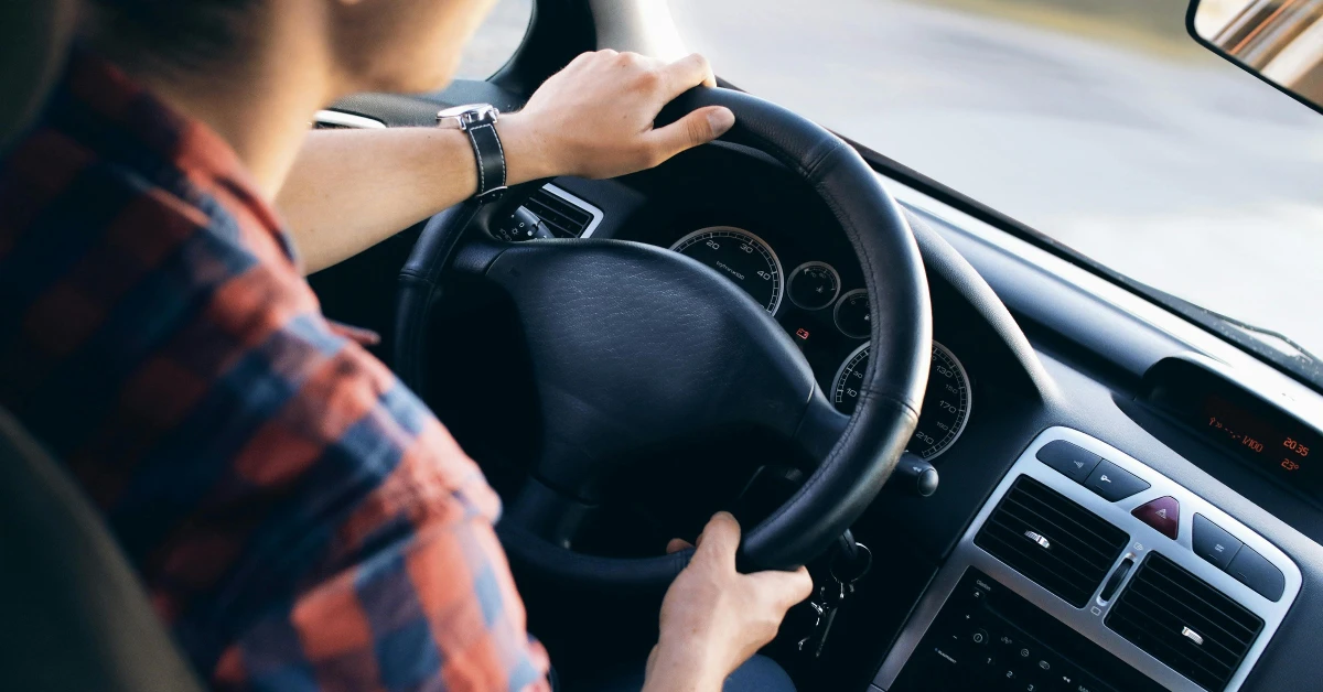 Cuántas personas pueden estar en un mismo seguro de autos
