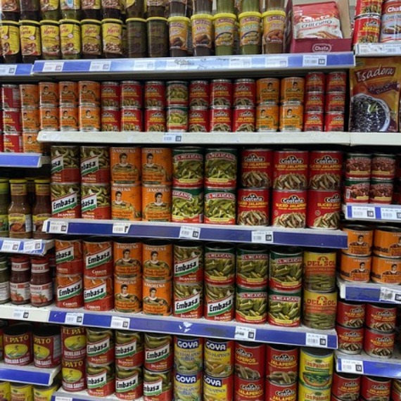 Carne y productos mexicanos La Venadita Meat Market LA