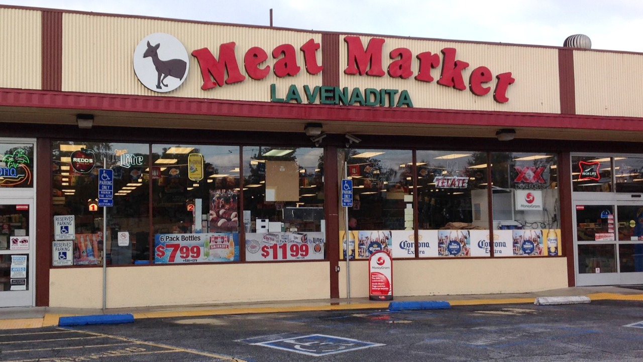 Carne y productos mexicanos La Venadita Meat Market LA